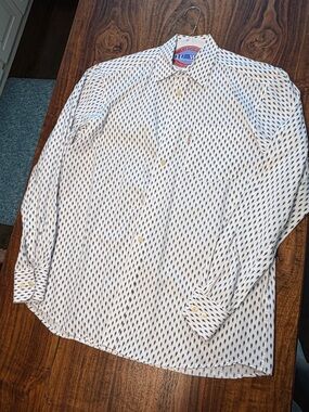 Men's White Dress Shirt with Navy Diamond Print - (Brand: Mistral)